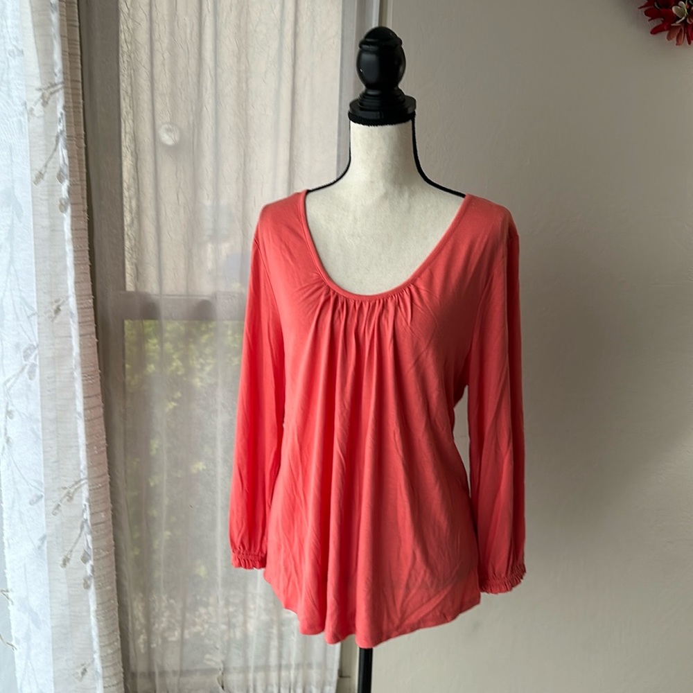 A.N.A. Long Sleeve Balloon top scoop neck in coral/ sherbet size XL